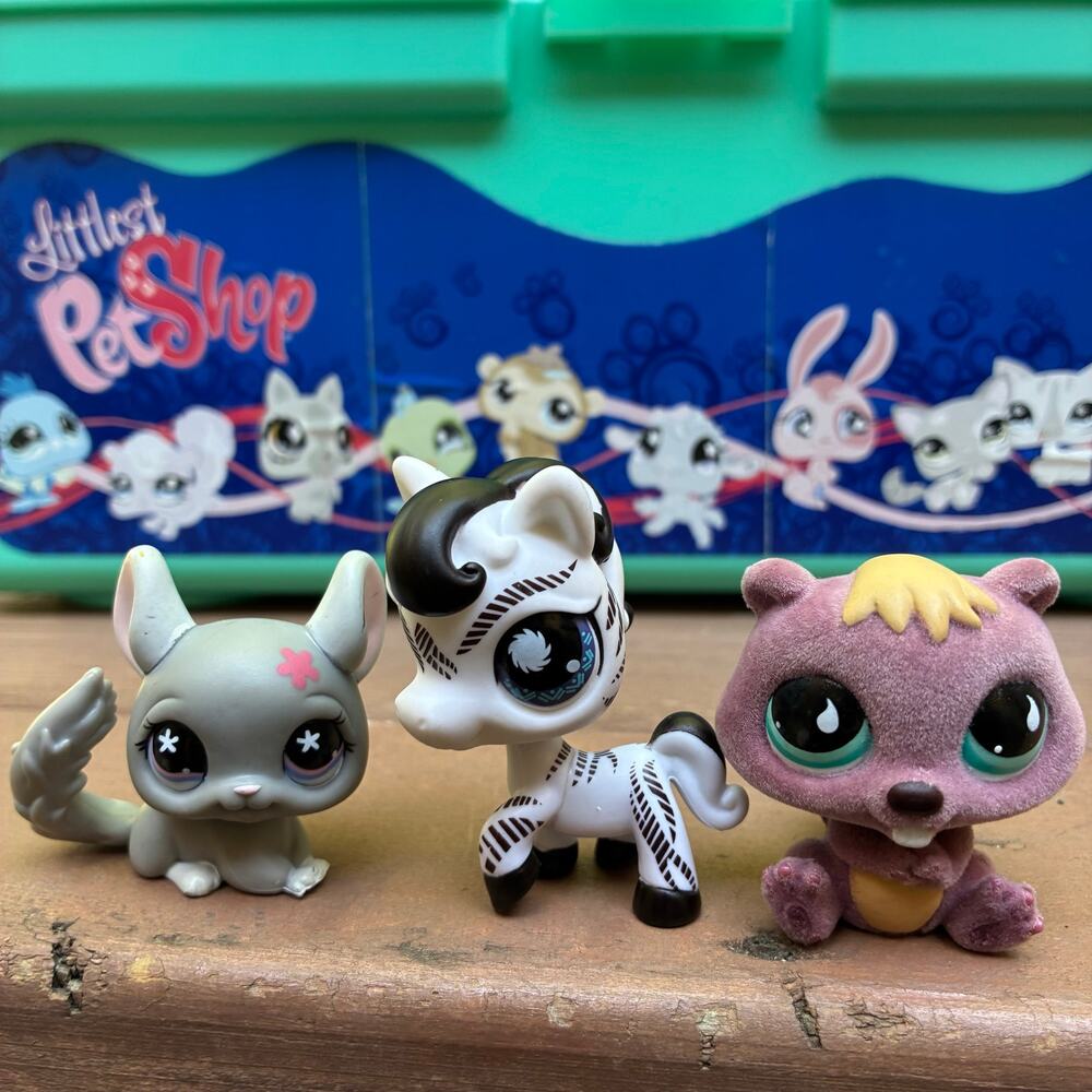 Littlest Pet Shop Zebra, Gray Chinchilla, Fuzzy Flocked Beaver Y2K LPS